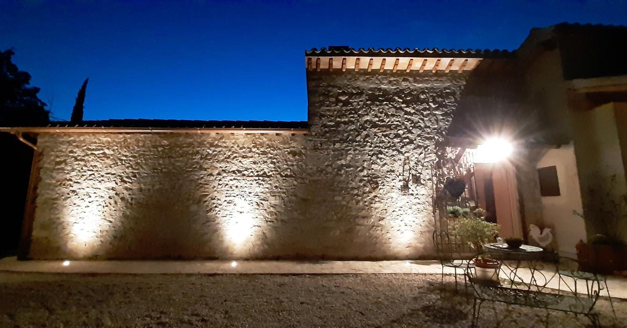 B&B Dell'Osteria Sant'Anatolia di Narco Exterior photo